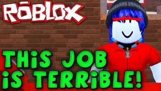 WORKING AT A PIZZA PLACE in ROBLOX !