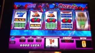 Nice Win! Berry Cherry slot machine bonus round at Foxwood casino