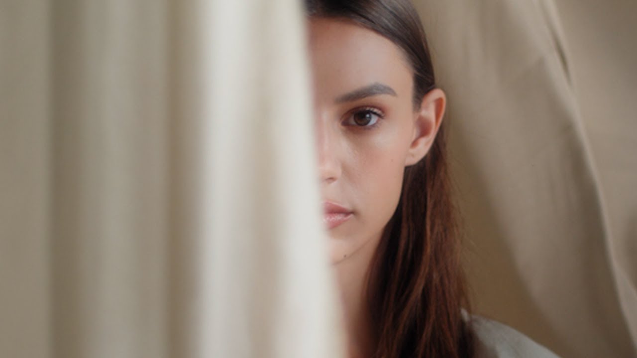 Ate Kenge qe nuk e lejuan kurre te Kendohej - Shkolla per Femijet e Persekutuar ne Komunizem