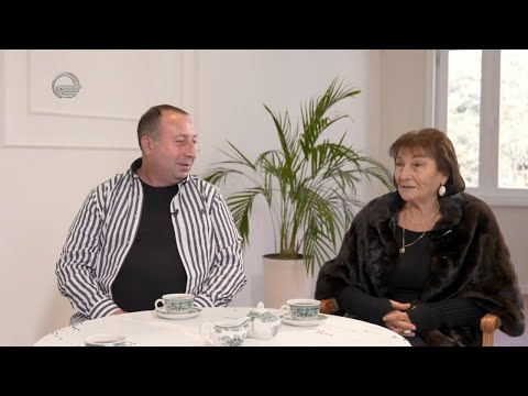 დათო ლიკლიკაძე დედასთან ერთად სხვა რაკურსში