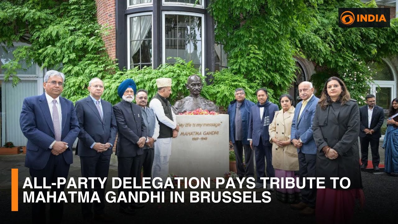 All-party delegation pays tribute to Mahatma Gandhi in Brussels