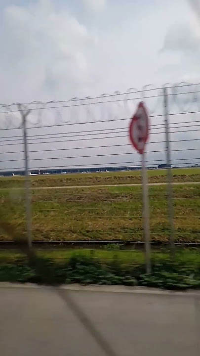 Pesawat Tempurku. Iwan Fals. Sahrudin channel 14