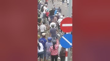 người biểu tình kích động cầu hòa phú phan ria cửa tuy phong bình thuận