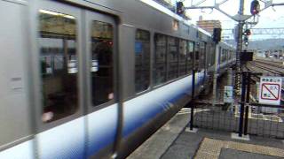 223系2500番台ヒネE418編成発車&0番台E411+2500番台E434編成到着