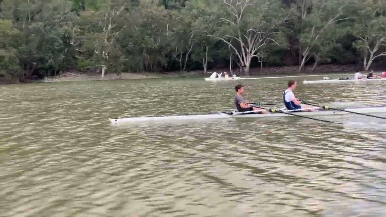 2x Knauss/McKinnon 3:19.6 opening 1km