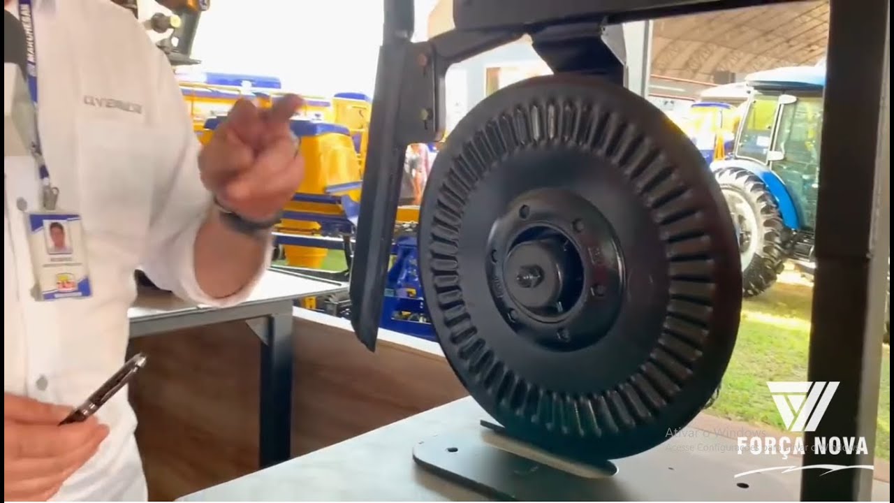 SISTEMA DE INCORPORAÇÃO DE ADUBO - TATU MARCHESAN AGRISHOW