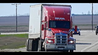 Truck Spotting on Hwy 7 in SK | Super B's, 53's with dolly's