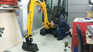 BlueDig System - installation on an excavator BlueDig System - installation on an excavator