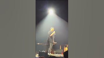 Reza NOAH terlihat terharu saat mengajak menyanyi penonton ##noahband #peterpan #ancol #shorts