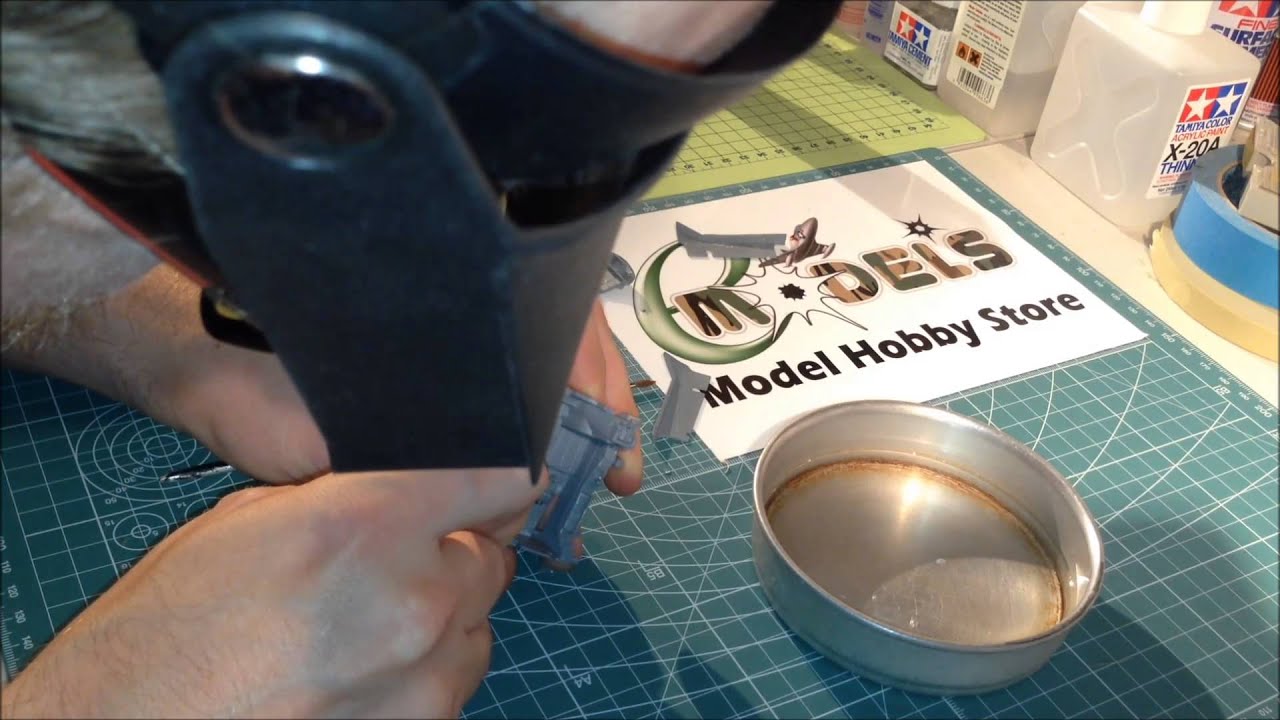 Revell Colonial Viper Mk.II # 04988 Video Build - Part 2 - YouTube