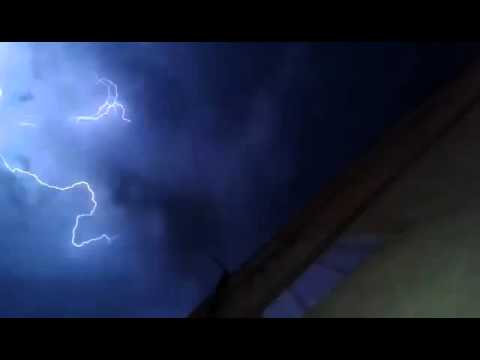الفديو شاهد البرق المرعب بشبراخيت