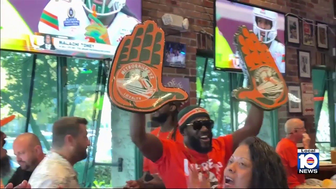Canes fans celebrate following 10-3 win over Texas A&M in College Football Playoff
