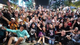 Download Lagu Perfect to night. Queen on tour. MP3 Download Lagu Perfect to night. Queen on tour. MP3