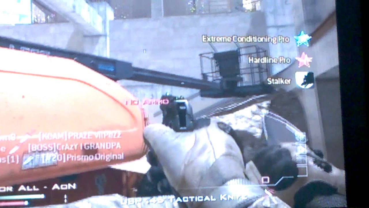 PRAZE DiiNaMiCz HardHat MW3