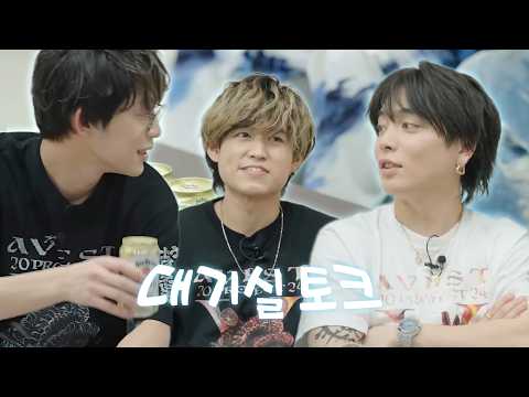 카와사키 타카야 X 유우리 X 타니 유우키 A.V.E.S.T project x OPEN MIC 무대 후 인터뷰!