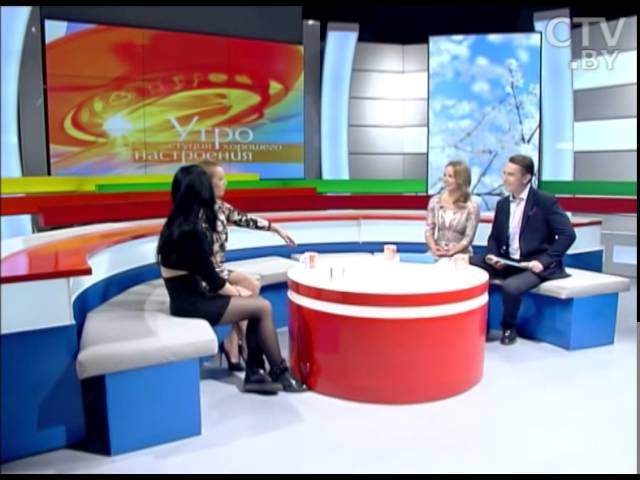 Беларусьтен келген жалаңаш әнші Венера