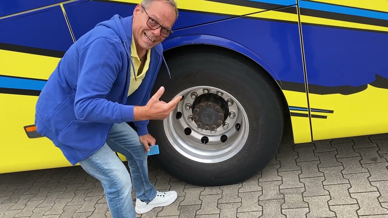 Abfahrtskontrolle - MB Tourismo - Karte 3