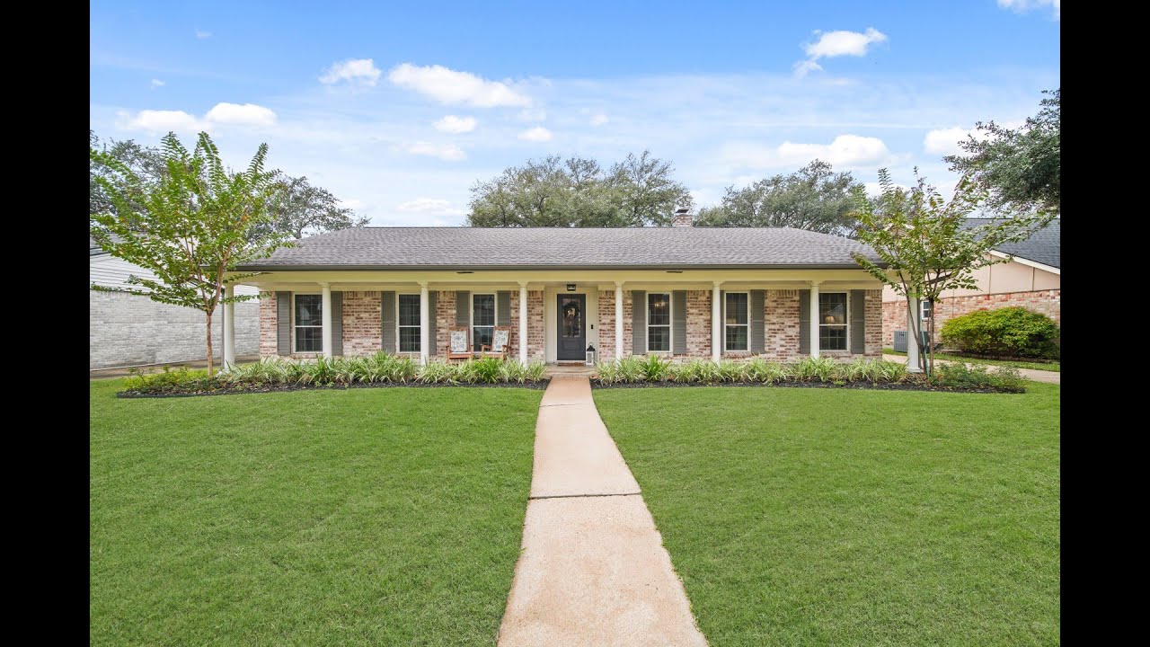 3019 Riata Lane Houston, TX | ColdwellBankerHomes.com