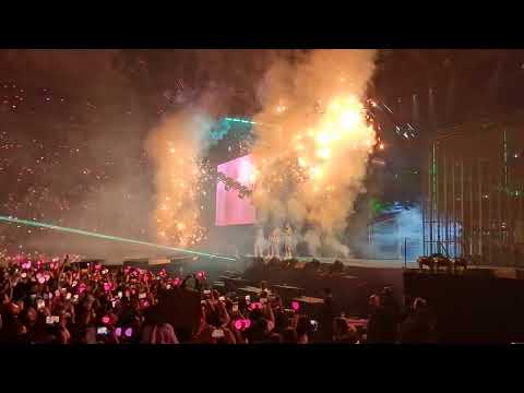 Blackpink - Intro + How You Like That - Palau Sant Jordi - Barcelona - December 5th 2022 Blackpink - Intro + How You Like That - Palau Sant Jordi - Barcelona - December 5th 2022
