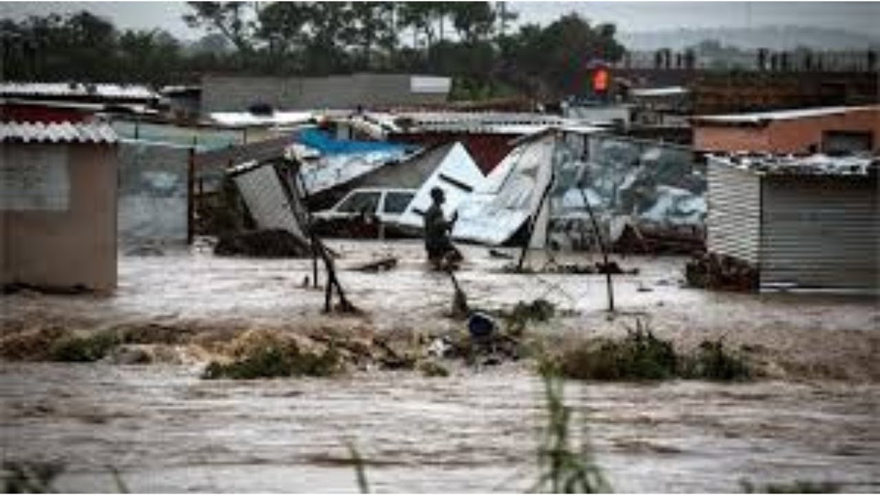 Flood devastation in Ladysmith Kwazulu Natal | Vloedverwoesting in