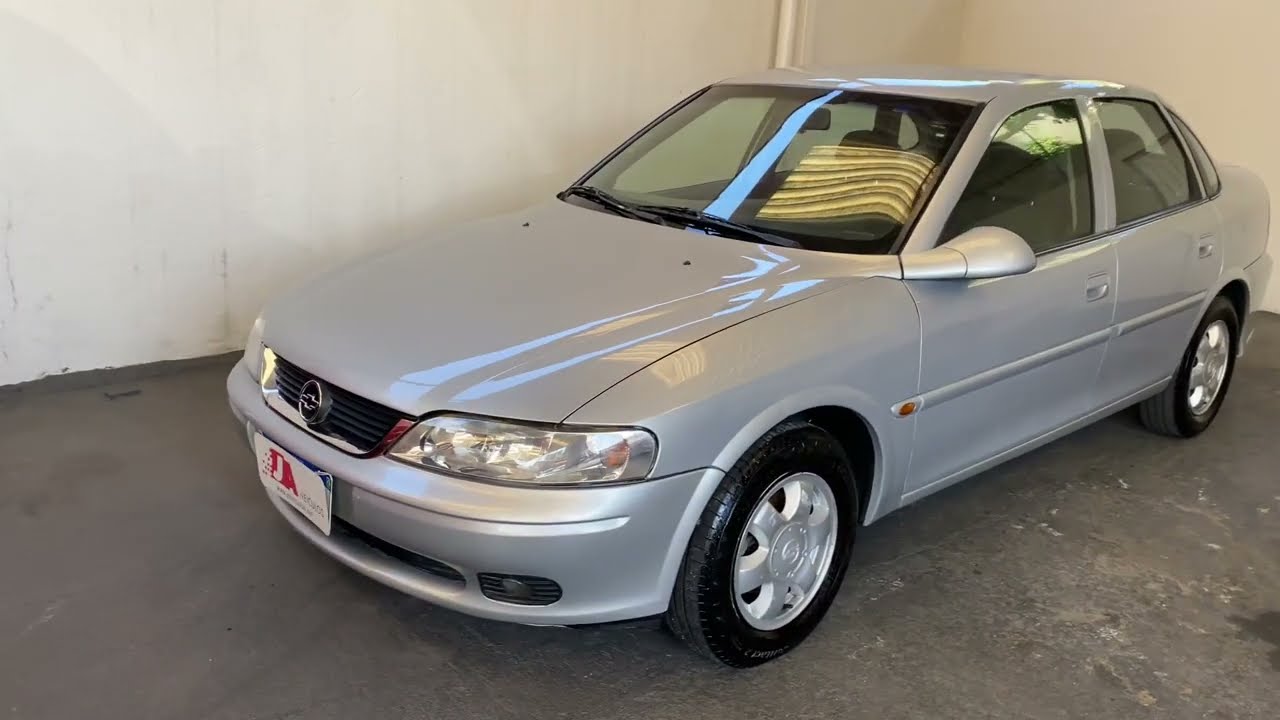 GM Vectra Milenium 2.2 8v completo