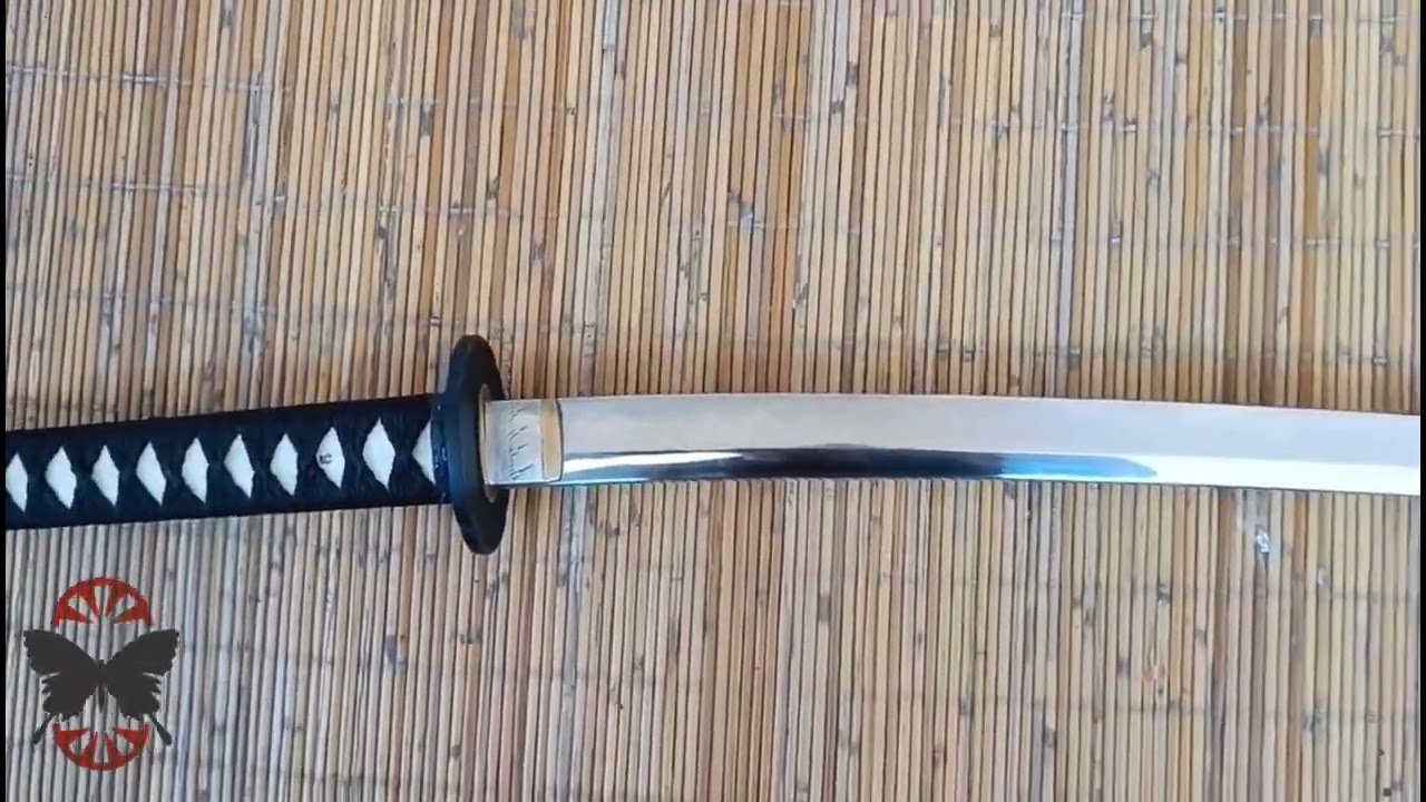 Mokko Gata katana, Forged T10 steel clay temper, maru lamination.