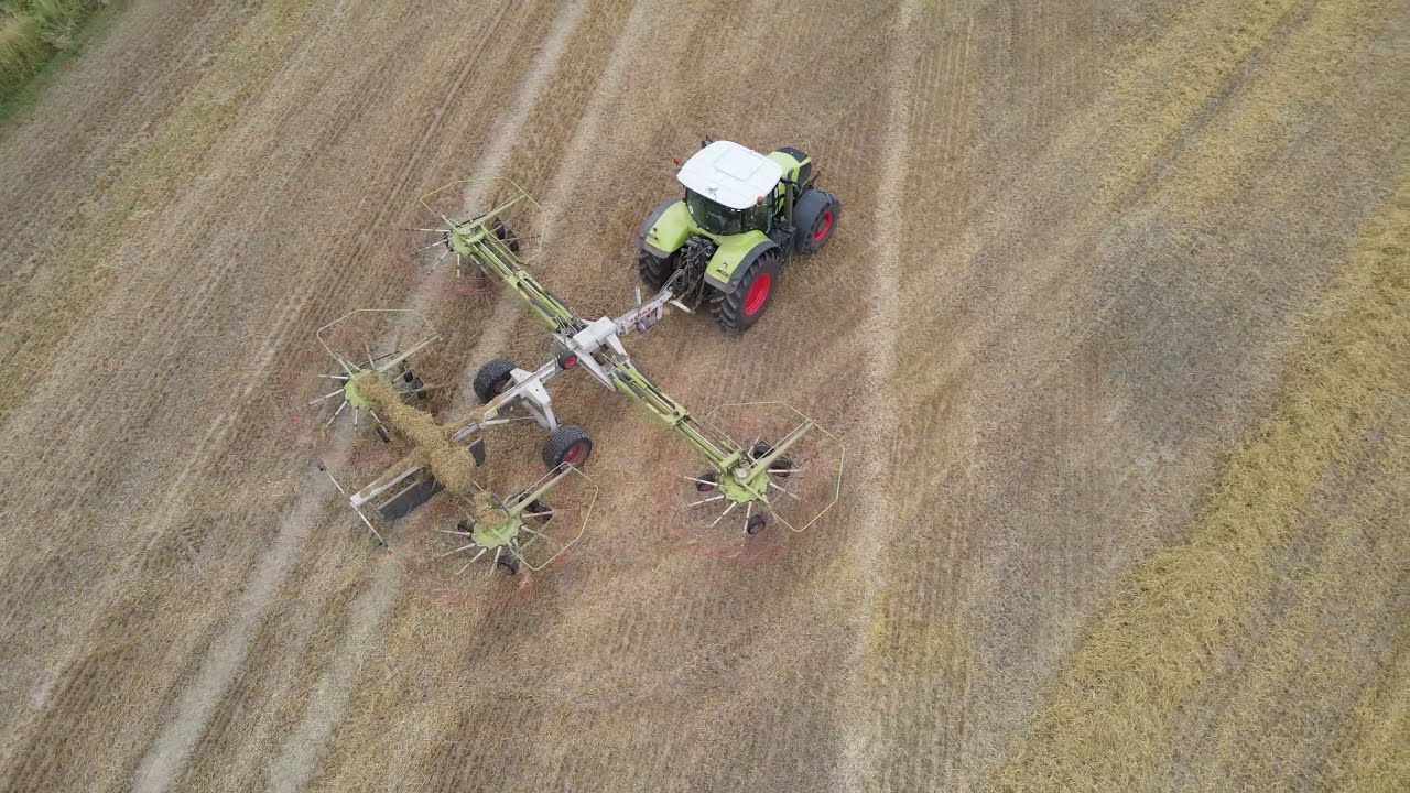 Claas Axion 830 mit Claas Liner 3000 am Stroh Schwaden in der Altmark (15.07.2021) 4K