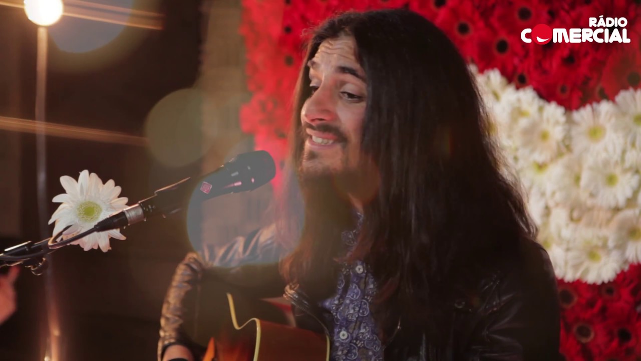 Pedro Tatanka canta Valerie, música celebrizada por Amy Winehouse
