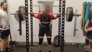 Squat 1 rep max 215 kg Gym PR 16 years old... much more soon