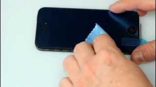 A10041312 Pro-Mat iPhone 5 Screenprotector, mirror blue | Spiegelblau - Montage screenshot 5