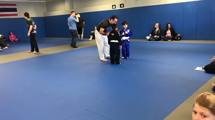 Enzo Roland Ayala Jiujitsu Match 1