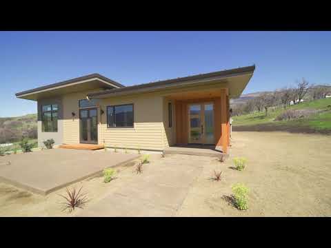 31 Pompadour Drive, Ashland, OR home video tour