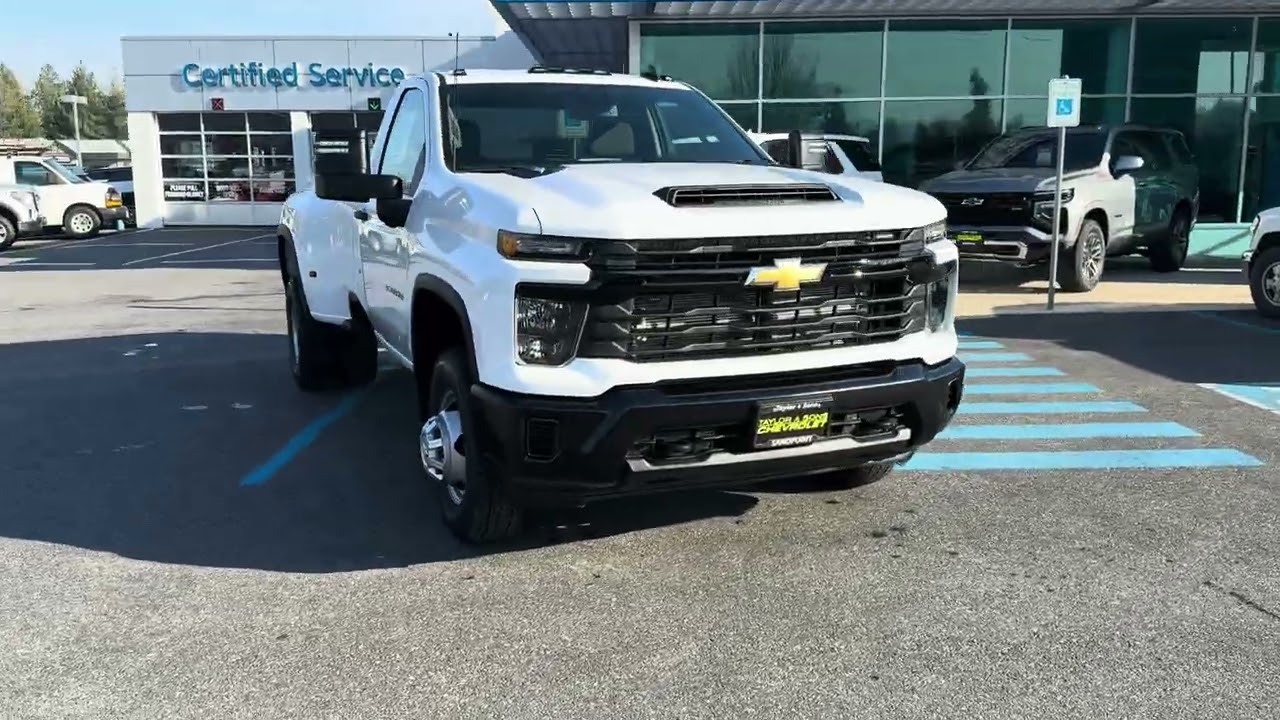 2025 Chevrolet Silverado 3500 Regular Cab Dual Rear Wheel Duramax Diesel - Taylor & Sons Chevrolet