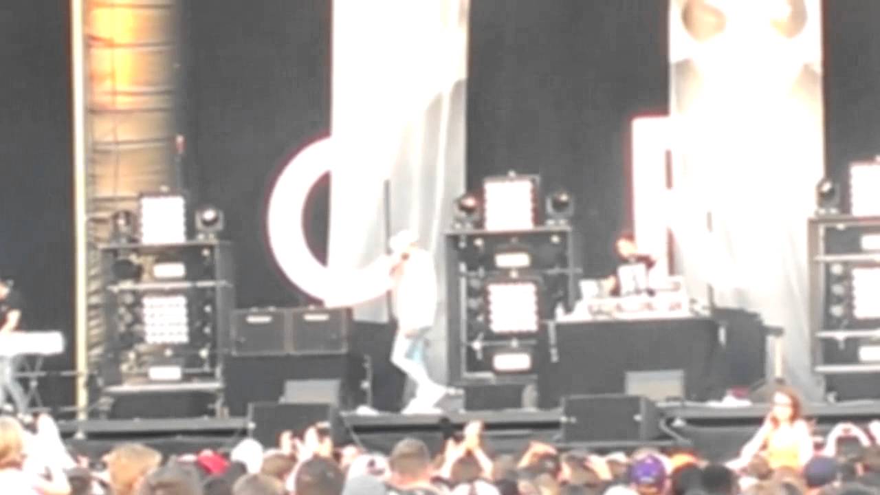 Cro - Open Air Tour 2013