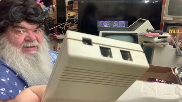 Commodore 1670 300 1200 Baud Modem Inside & Out BBS C64 C128 Vic Mystery Treasures - Episode 3614