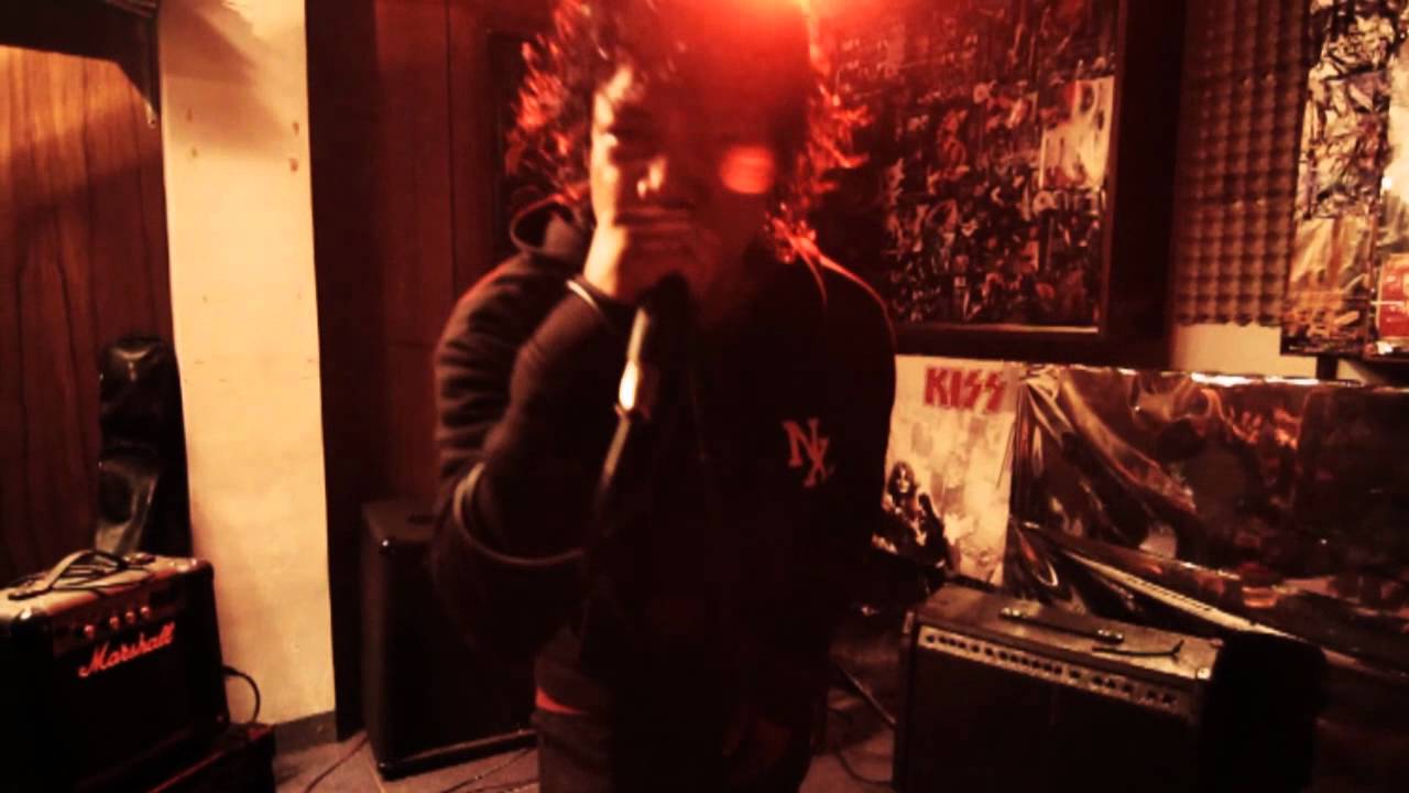 SAMBALAS (official music video)- MIND OF CLAY