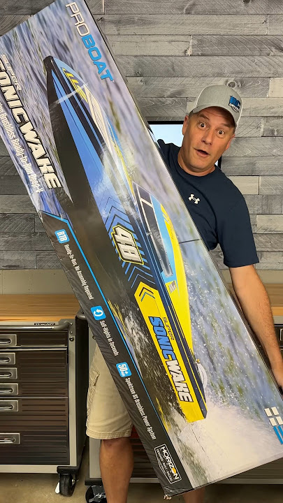 GIANT Self-Righting RC Boat! #rcboat #speedboat