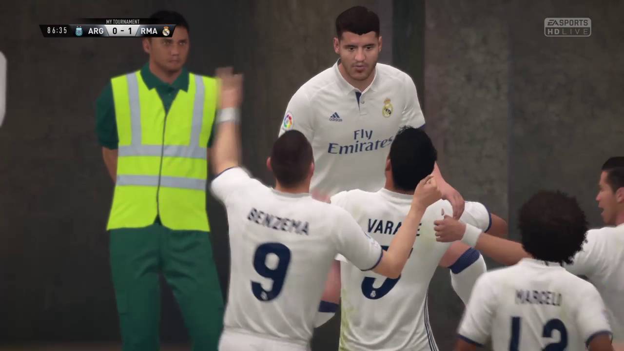FIFA 17 Morata Destroys Defence