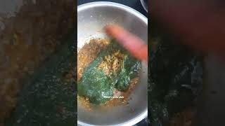 Palak Paneer recipe in hindi| shorts short youtubeshorts cooking palakpaneer whatsontheplate4