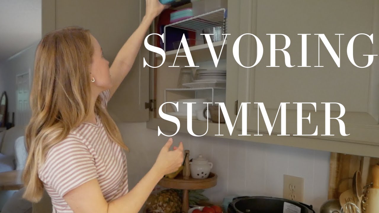 Tending Zinnias, Baking, & An Organizing Project : A Thoughtfully Spent Summer Day