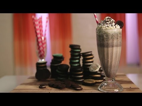 oreo-milkshake-recipe-|-dessert-ideas-|-food-how-to