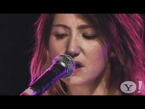 KT Tunstall- Still A Weirdo yahoo