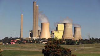 How do coalfired power stations work?