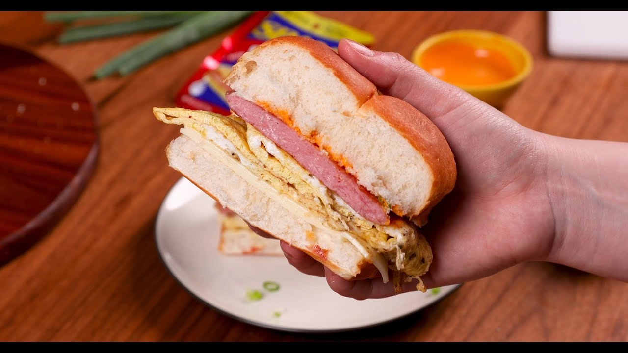 SPAM® SINGLES BACON BREAKFAST SANDWICH