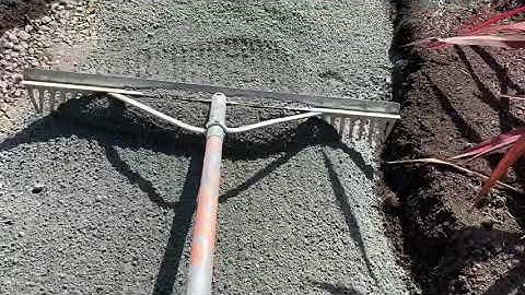 Create the perfect GARDEN FLAGSTONE WALKWAY.  Create a beautiful walkway the easy way!