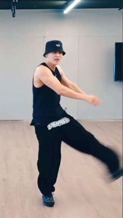 Oh so not !!! #exo #xiumin #hot