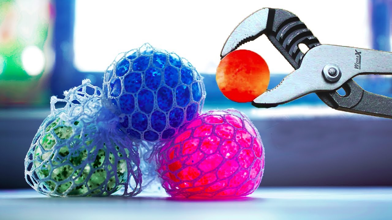 ⁣EXPERIMENT: HOT BALL VS ANTISTRESS