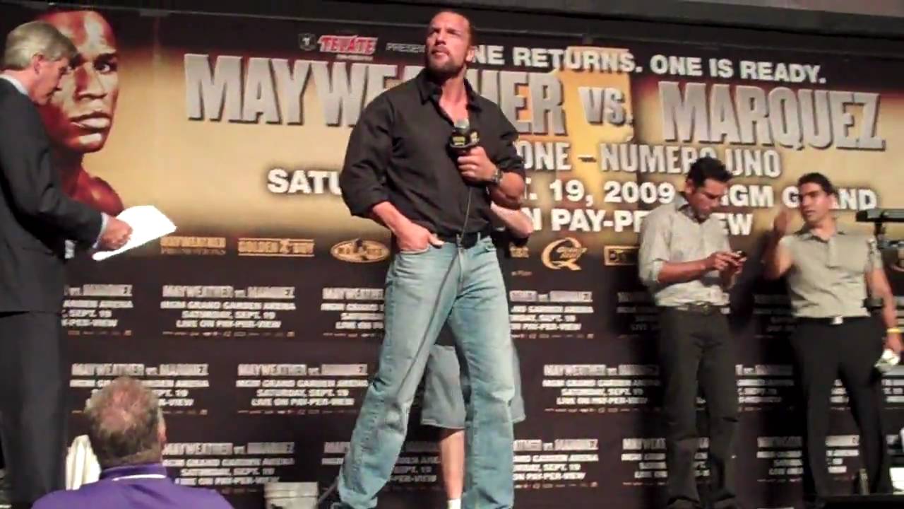 Triple H arrives at the Weigh-In to show his support for Floyd Mayweather Jr