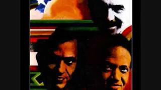 Video thumbnail of "Zimbo Trio - Que Maravilha/Chove Chuva/ Mas que nada"
