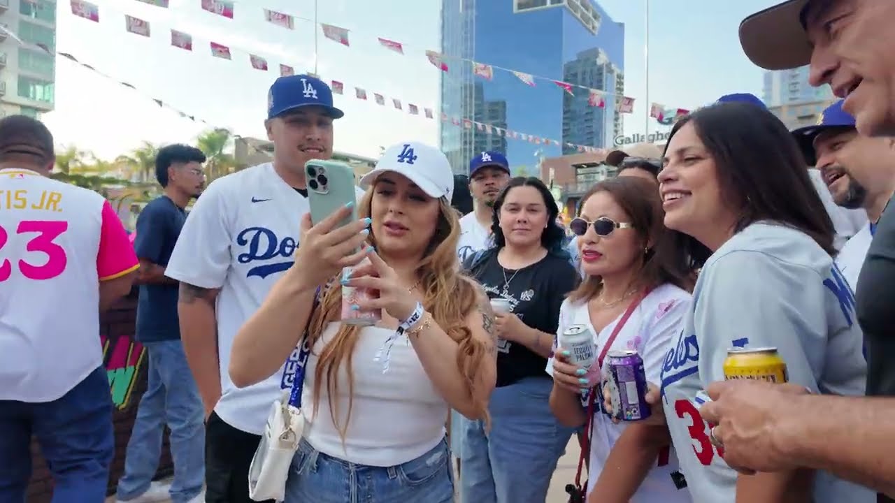 【ペトコパーク】ドジャース戦で大盛り上がりのサンディエゴ｜Padres and Dodgers in a high-stakes battle @Petcopark in San Diego!